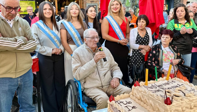 Con un emotivo acto en la Vereda Alta, San Bernardo celebró 82 años de historia