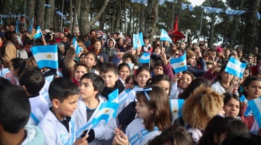 La comunidad del Partido de La Costa celebró el Día de la Bandera en Lucila del Mar