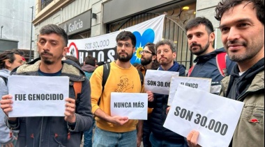 Masivo repudio al acto negacionista de Victoria Villarruel: "Fueron 30.000"