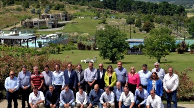 Foro de Intendentes Radicales eligió autoridades para los próximos dos años La UCR se reconstruye desde el municipalismo