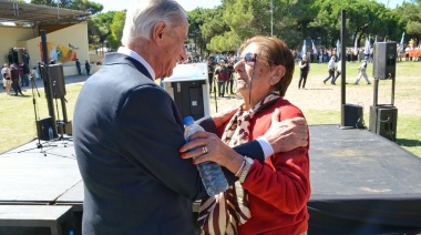 Con un llamado a mantener viva la memoria se homenajeó a los veteranos y caídos en Malvinas
