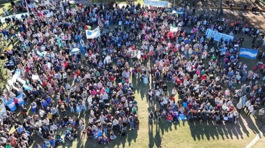 ACTO EN  LA COSTA EN ADHESIÓN A LA MARCHA  POR EL AJUSTE  A LA EDUCACIÓN PÚBLICA UNIVERSITARIA