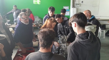 El Centro de Formación Laboral Nº 401 también ofrece capacitaciones para adolescentes