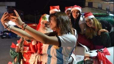 El próximo lunes 23 , Papá Noel recorrerá las calles de Santa Teresita