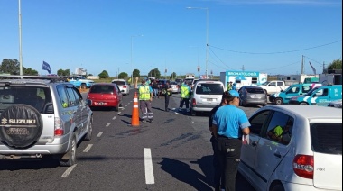 Gran operativo de control vehicular y antidrogas en el principal acceso a La Costa
