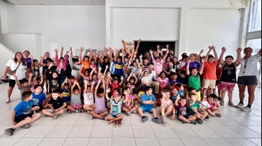 Juan de Jesús: «Chicas y chicos hacen deportes, juegos y se integran en las colonias de verano»
