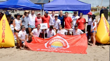 Guardavidas de localidades costeras participaron de una competencia de rescate en Mar del Tuyú