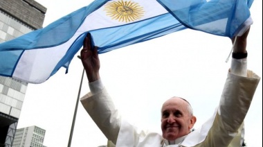 El intendente Juan de Jesús, expreso su profundo dolor ante la partida del Papa Francisco.