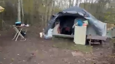 Gravísima omisión del Estado municipal ante una familia con dos menores en situación de calle en General Lavalle Paraje Pavón