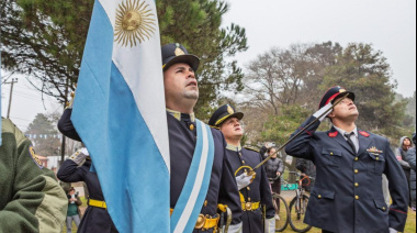 Día de la Independencia en La Costa: Juan llamó a defender la educación, el trabajo y la democracia