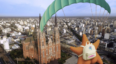 LA ESTRELLA MÁS FAMOSA DEL PLANETA VIAJA POR LOS ATRACTIVOS IMPERDIBLES DE LA PROVINCIA DE BUENOS AIRES