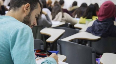 Está abierta la inscripción a los Centros Educativos de Nivel Secundario para mayores de 18 años