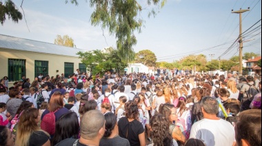 Con la inauguración de 5 aulas, Cardozo participó del inicio del ciclo lectivo 2023 en la Escuela Primaria N° 9 de Mar de Ajó