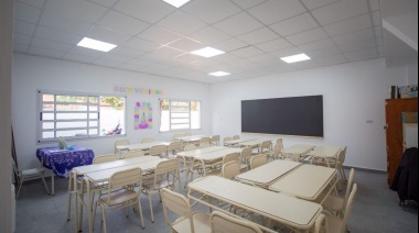 Con la inauguración de 5 aulas, Cardozo participó del inicio del ciclo lectivo 2023 en la Escuela Primaria N° 9 de Mar de Ajó