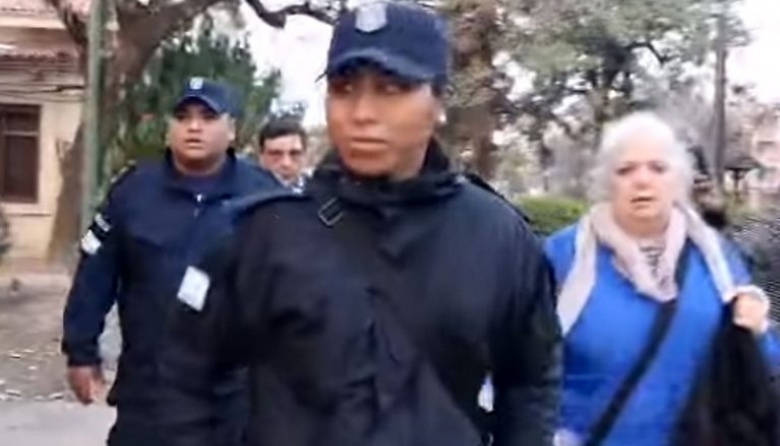 Crece la persecución en Jujuy: ordenan la detención de 42 manifestantes y la policía ingresó en la Universidad