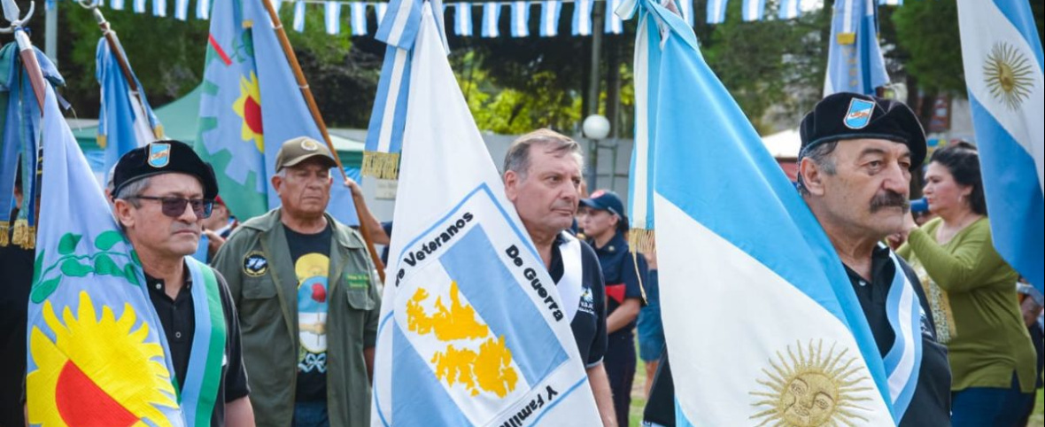 Con un emotivo acto, La Costa rindió homenaje a los Veteranos y los Caídos en Malvinas