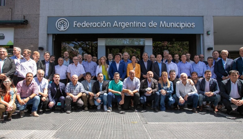 Plenario de la Federación Argentina de Municipios Los intendentes piden que Javier Milei respete "la Constitución y el federalismo"