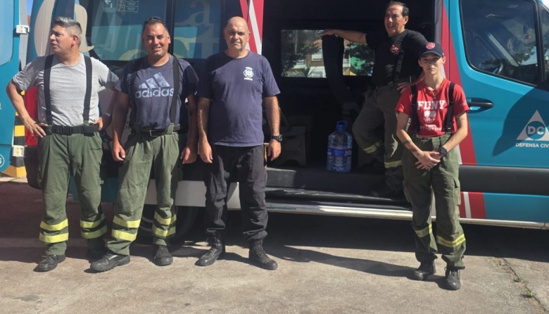 Bomberos del Partido de La Costa: solidaridad en acción contra los incendios en la Patagonia