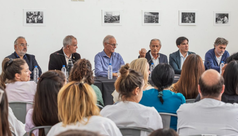 La Costa fue sede de la inauguración de la muestra que repasa los 80 años del ministerio de Salud bonaerense